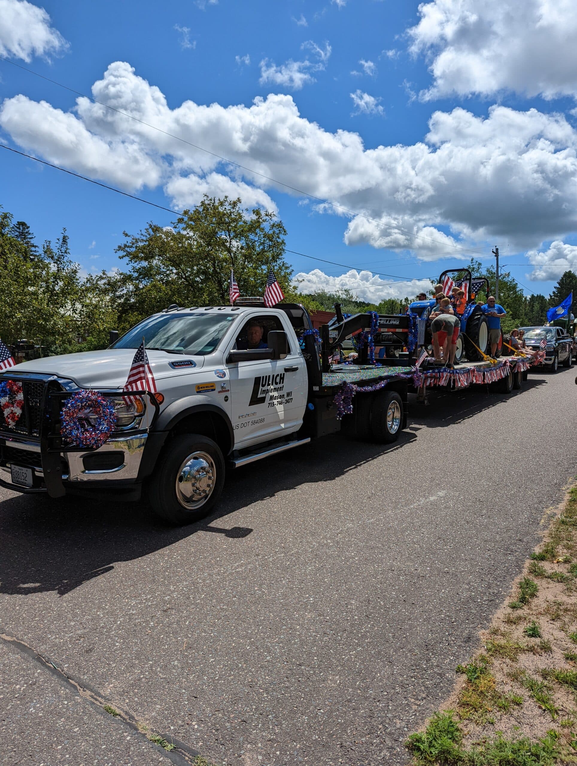 Blueberry Festival Parade | Iron River, WI Blueberry Festival Parade | Iron River, WI